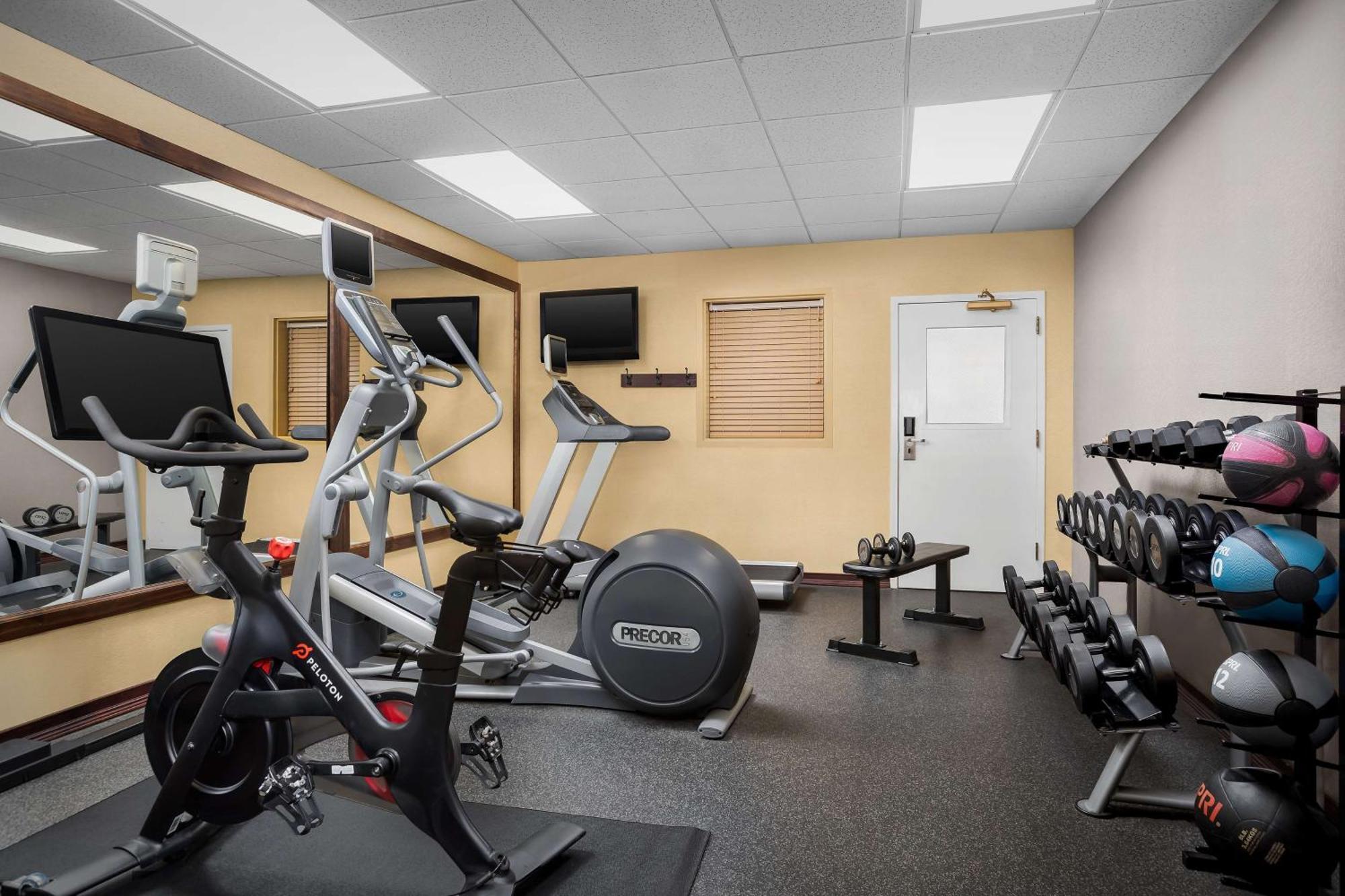 Homewood Suites By Hilton Cleveland-Solon Exterior photo